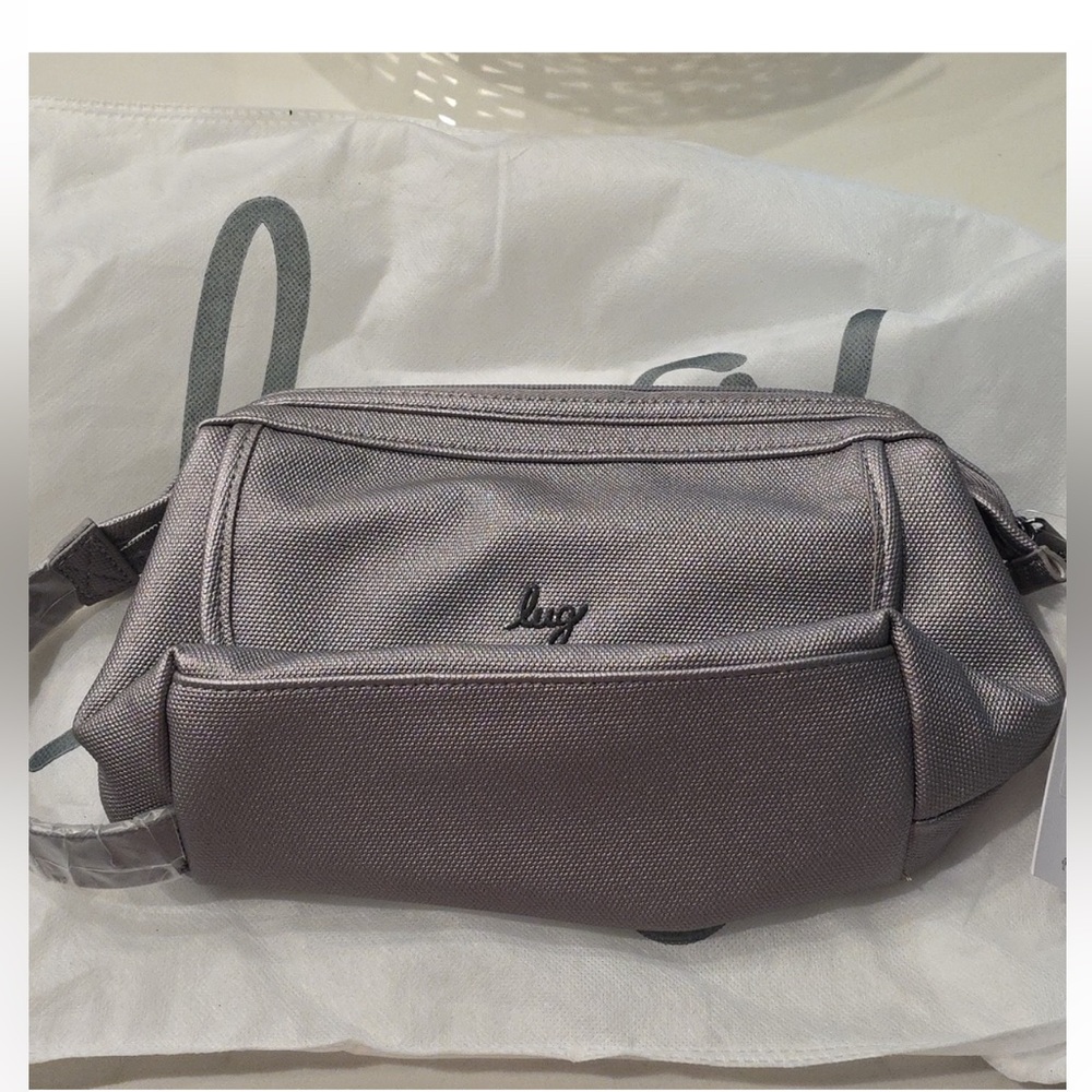 Lug Via Matte Luxe VL(vegan leather) Metallic Silver Toiletry Case NWT